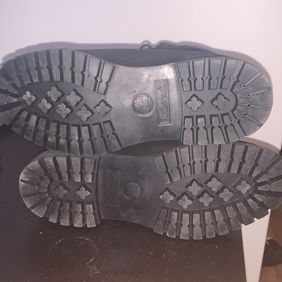 BLACK TIMBERLAND WINTER BOOTS - Picture 10 of 17